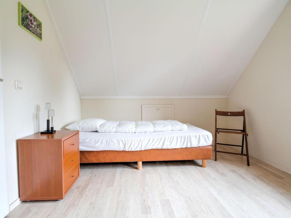 Serene Holiday Home In Gaasterl N Sleat Sondel Экстерьер фото